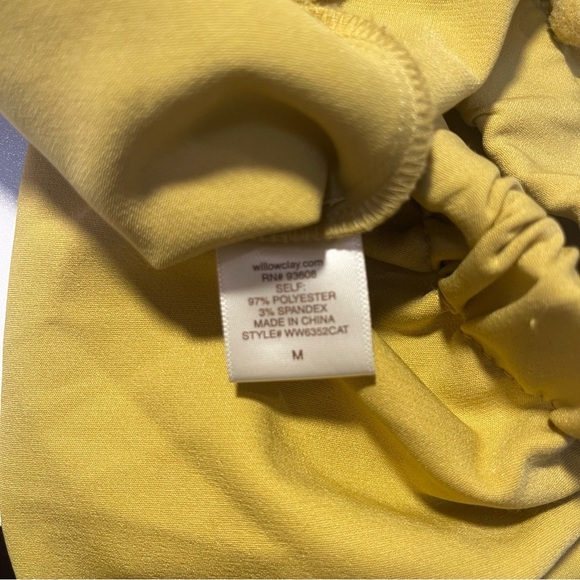 Willow & Clay Pompom Off the Shoulder Top in Citron, Medium - Picture 10 of 11